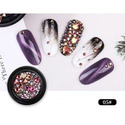 Elegante Diamante para Uñas 3D - Modelo 05